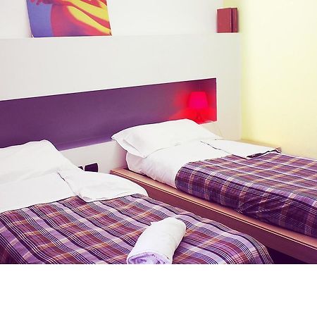 M&J Place Hostel Rom Zimmer foto